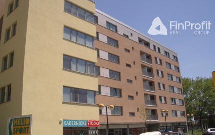 Reprezentatívny kancelársky priestor – 54 m², Bajkalská ul.