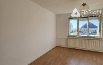 Na predaj rodinný dom v obci Ratnovce s krásnym  pozemkom 1202m2