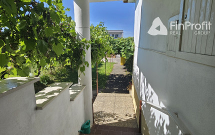 Na predaj rodinný dom v obci Ratnovce s krásnym  pozemkom 1202m2