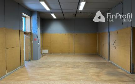 Skladový priestor na prenájom - 55 m2, Bojnická ul.