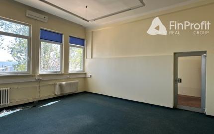 Kancelárske priestory na prenájom – od 15 m², Bojnická ul.