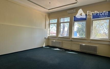Kancelárske priestory na prenájom – od 15 m², Bojnická ul.