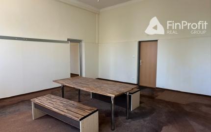 Kancelárske priestory na prenájom – od 15 m², Bojnická ul.