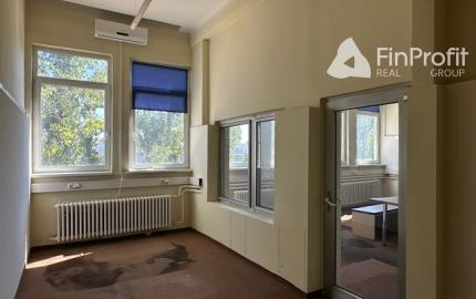 Kancelárske priestory na prenájom – od 15 m², Bojnická ul.