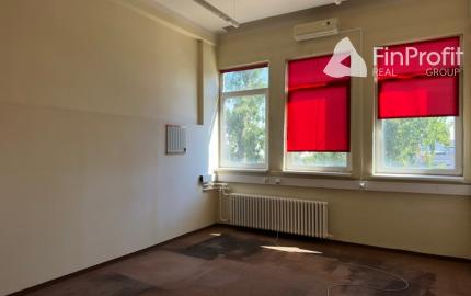 Kancelárske priestory na prenájom – od 15 m², Bojnická ul.