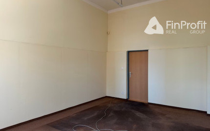 Multifunkčný priestor na prenájom – 475 m², Bojnická ul.