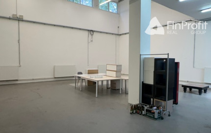 Skladovo-administratívny priestor na prenájom – 177 m², Račianska ul.