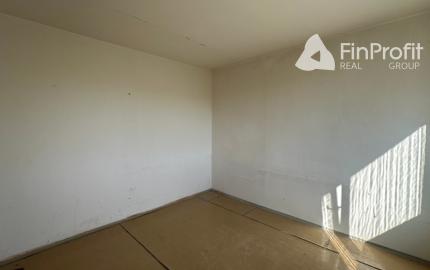 3-izbový byt v pôvodnom stave, lodžia, pivnica - 69 m2, ul. Mamateyova