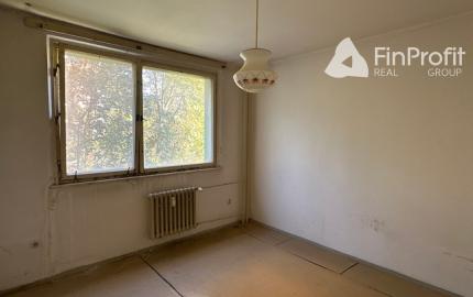 3-izbový byt v pôvodnom stave, lodžia, pivnica - 69 m2, ul. Mamateyova