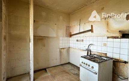 3-izbový byt v pôvodnom stave, lodžia, pivnica - 69 m2, ul. Mamateyova
