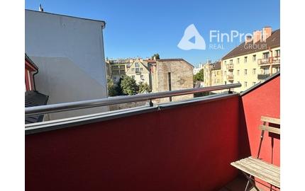 Podkrovné administratívne priestory  – 186,9 m², Miletičova ul.