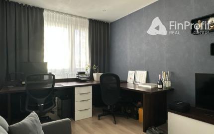 4-izbový byt s dvomi lodžiami po kvalitnej rekonštrukcii.