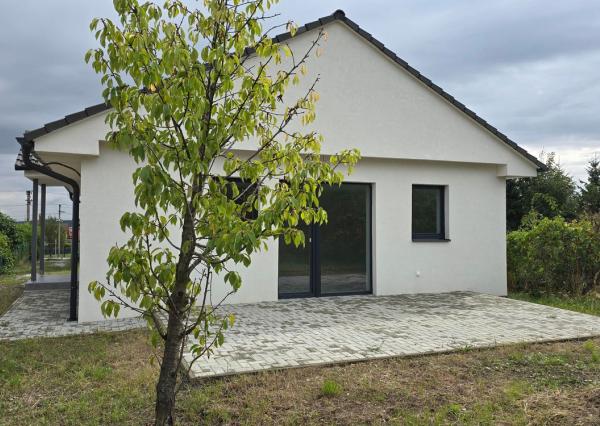 Na predaj novostavba RD bungalov Nitra - Nitrianske Hrnčiarovce