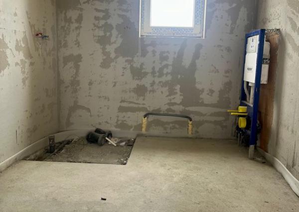 Moderný dom pod lesom Nitrianske Hrnčiarovce-SKOLAUDOVANÉ