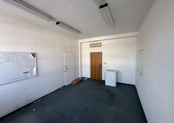 Kancelárie v nižšom štandarde - rôzne výmery, Kukučínova ul.