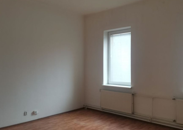 Kancelárie v administratívnej časti Hotela Saffron na prenájom - od 20 m2, Radlinského ul.