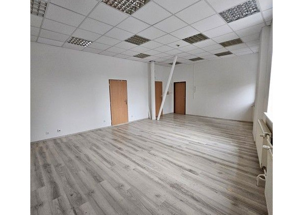 Kancelárie v administratívnej časti Hotela Saffron na prenájom - od 20 m2, Radlinského ul.
