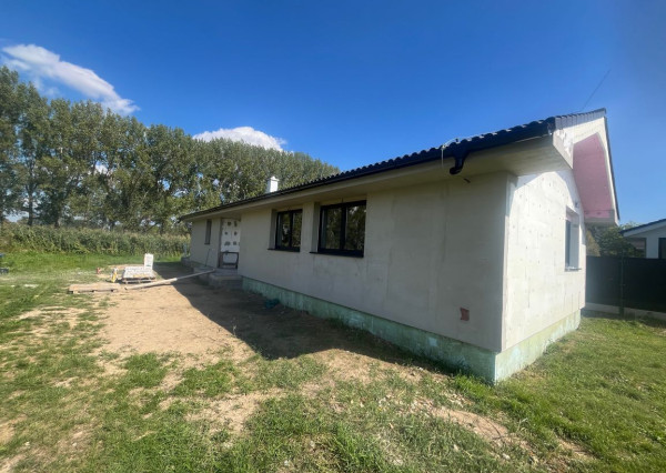 NOVOSTAVBA ZBEHY-POSLEDNÝ VOLNÝ REZERVOVANÉ