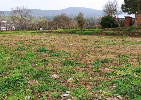 Pozemok na predaj – ideálny na výstavbu rodinného domu, Krnča (520 m²)