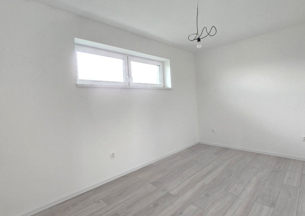 Na prenájom RD novostavba - bungalov Nitra - Nitrianske hrnčiarovce