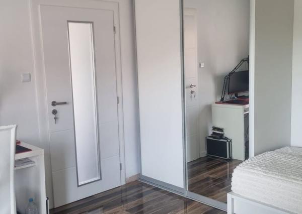 Novozrekonštruovaný 5-izbový rodinný dom – Jacovce, len 3 km od Topoľčian