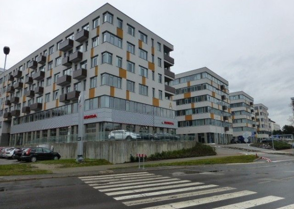 Priestory pre šport a fyzioterapiu na prenájom - 106 m2 a 112 m2, OBC Tomášikova
