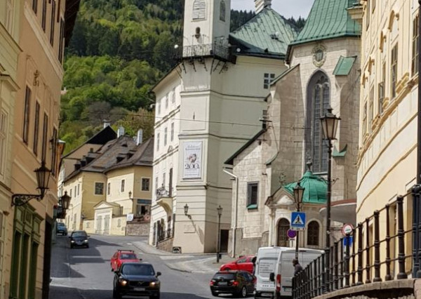 Predám pozemok vo Vyhniach + stavebné povolenie na chatu.