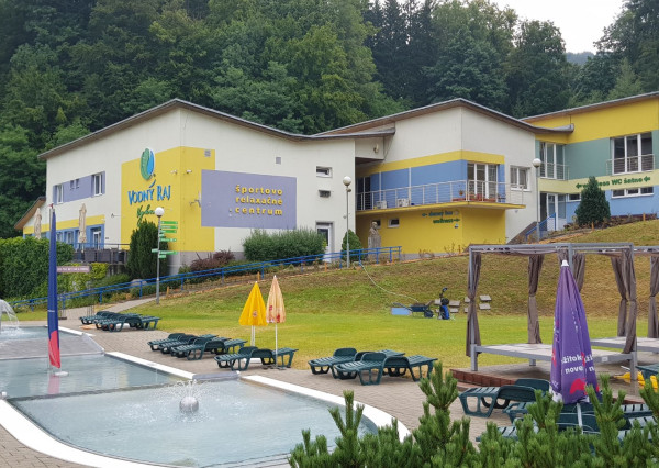 Predám pozemok vo Vyhniach + stavebné povolenie na chatu.