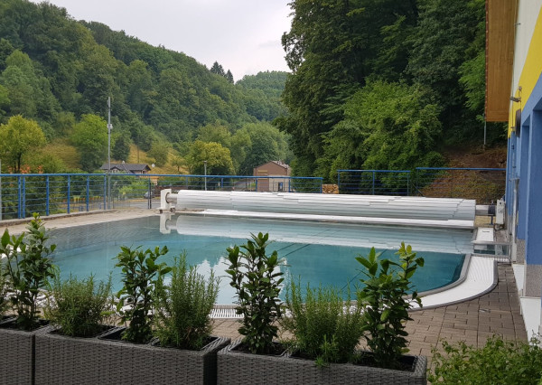 Predám pozemok vo Vyhniach + stavebné povolenie na chatu.