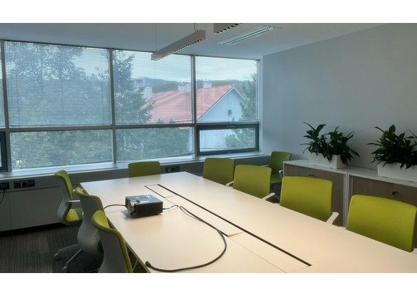 Kancelárske priestory vo Westend Tower na prenájom - od 14 m2, ul. Dúbravská cesta.