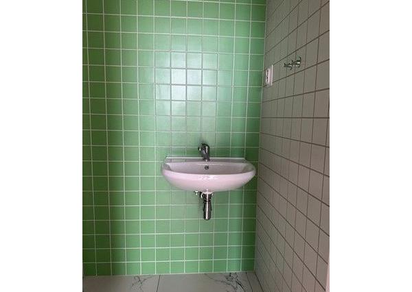 Pekný obchodný priestor v novostavbe na prenájom - 120 m2, Tomášikova ul.