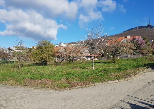 Predám 10á pozemok - Nitra, Zobor.