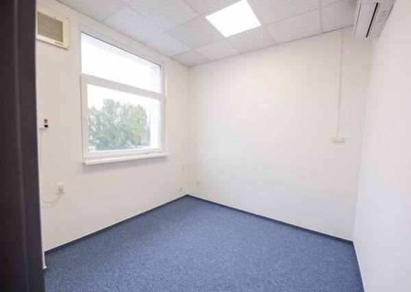 Kancelárske priestory s garantovaným nájmom na predaj - od 33 m2, Vajnorská ul.