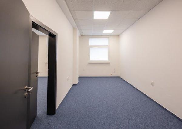 Kancelárske priestory na prenájom s možnosťou kúpy - od 10 m2, Vajnorská ul.