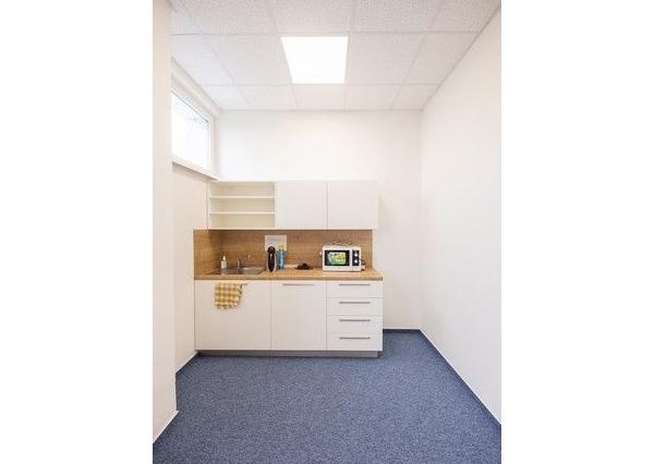 Kancelárske priestory na prenájom s možnosťou kúpy - od 10 m2, Vajnorská ul.