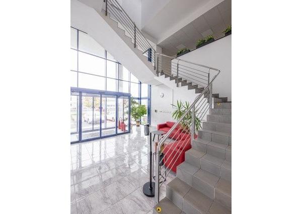 Kancelárske priestory na prenájom s možnosťou kúpy - od 10 m2, Vajnorská ul.