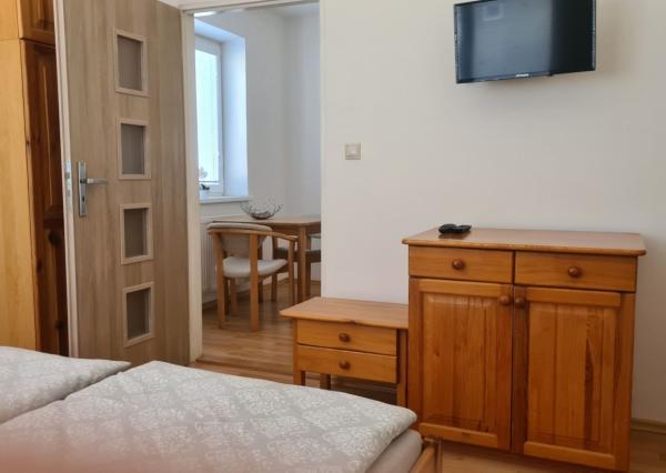 Predaj 4 izb. RD kompletná rekonštrukcia, Podhájska