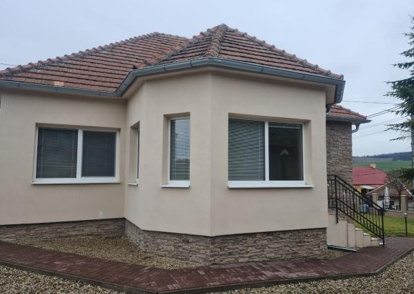 Predaj 4 izb. RD kompletná rekonštrukcia, Podhájska