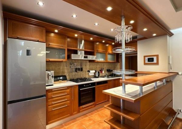 Útulný, zrekonštruovaný a klimatizovaný 2i byt s pivnicou na prenájom - 76 m2, Teplická ul.