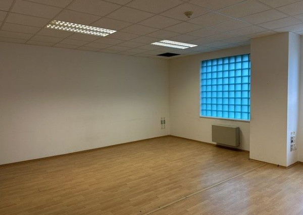 Kancelária na prenájom - 46 m2, Údernícka ul.