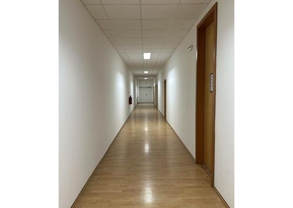 Kancelária na prenájom - 46 m2, Údernícka ul.