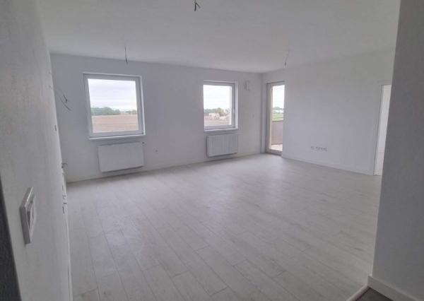 Skolaudované 3i byty v tehlovej novostavbe.