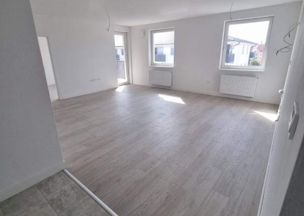 Skolaudované 3i byty v tehlovej novostavbe.