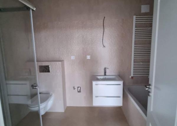 Skolaudované 3i byty v tehlovej novostavbe.