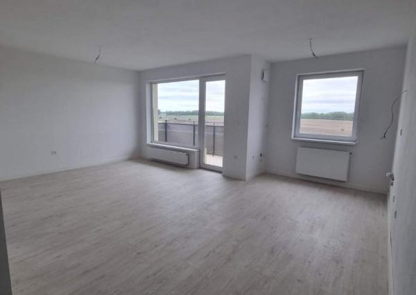 Skolaudované 3i byty v tehlovej novostavbe.