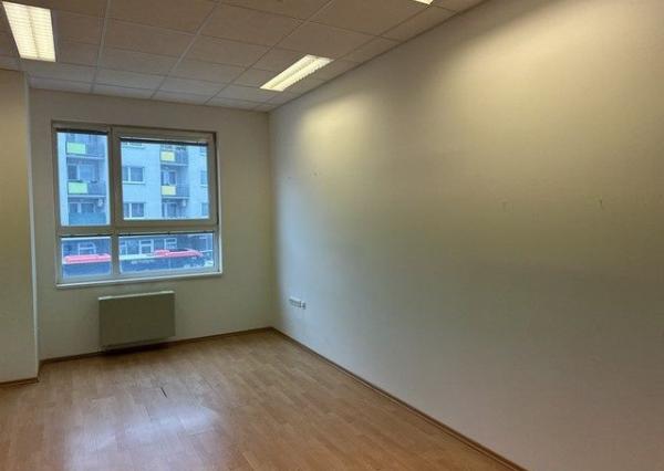 Kancelársky priestor na prenájom - 205 m2, Údernícka ul. 