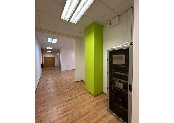 Kancelársky priestor na prenájom - 205 m2, Údernícka ul. 