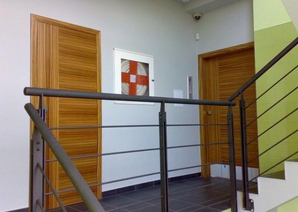 Kancelársky priestor v nízko-podlažnej budove s výťahom na prenájom - 200 m2, Rožňavská ul.