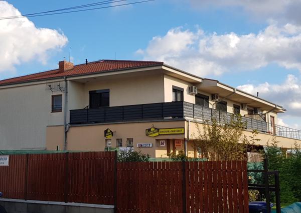 Predám polyfunkčnú budovu - kompletne prenajatú v Nitre.