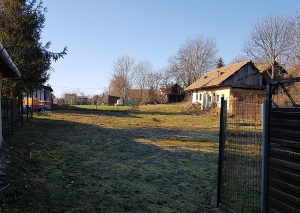 Predám stavebný pozemok Nitra - Štitáre.